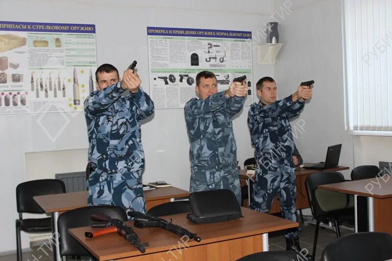 Сириус сотрудники. Урфу строительный факультет. Сотрудник образовательного центра. Бизнес системы омск сотрудники. Учебный центр усть илимск.