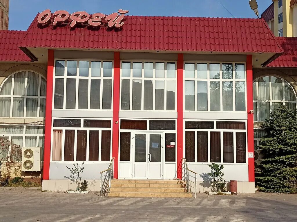 Банкетный зал анжи в махачкале. Банкетный зал орфей. Банкетный зал орфей избербаш. Банкетный зал эдем кизилюрт. Банкетный зал рамзес.