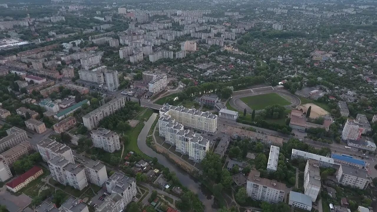 Чернигов 2023. Жд вокзал чернигов. Плитка на плотинке в екатеринбурге. Чернигов 2021. Екат2023 на плотинке.