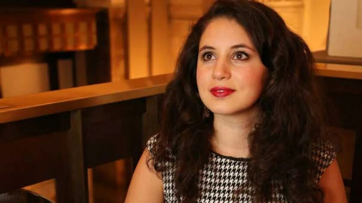 Karsu нидерландская певица. Student karsu. Student karsu. Uz. Karsu.