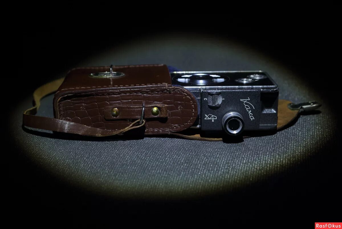 кинокамера admira 16 electric. кинокамера альфа 16мм. мини камера будильник 1080 wifi. фотоаппарат павел голубичный. Arriflex 35 bl.