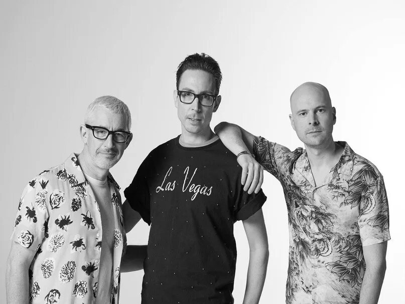 Джонатан грант above beyond. Above & beyond band. Above and beyond альбомы. Above beyond sun moon. Джонатан грант above beyond.