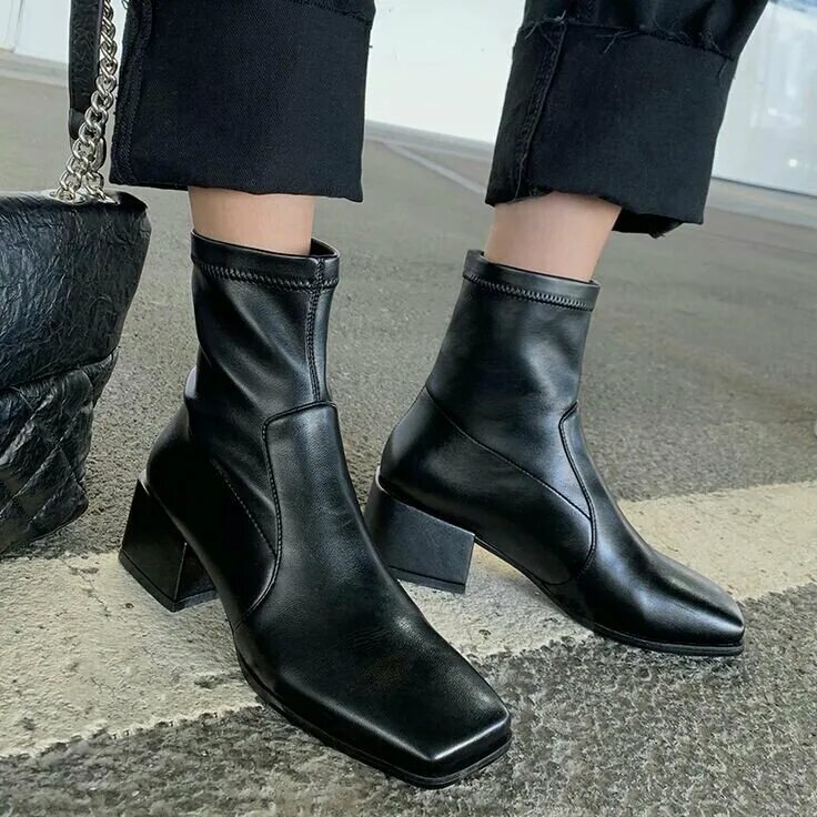 Обувь с квадратным носом 2024 модно Pin em Abbigliamento_INVERNO em 2024 Looks, Sapatos bonitos, Sapatos