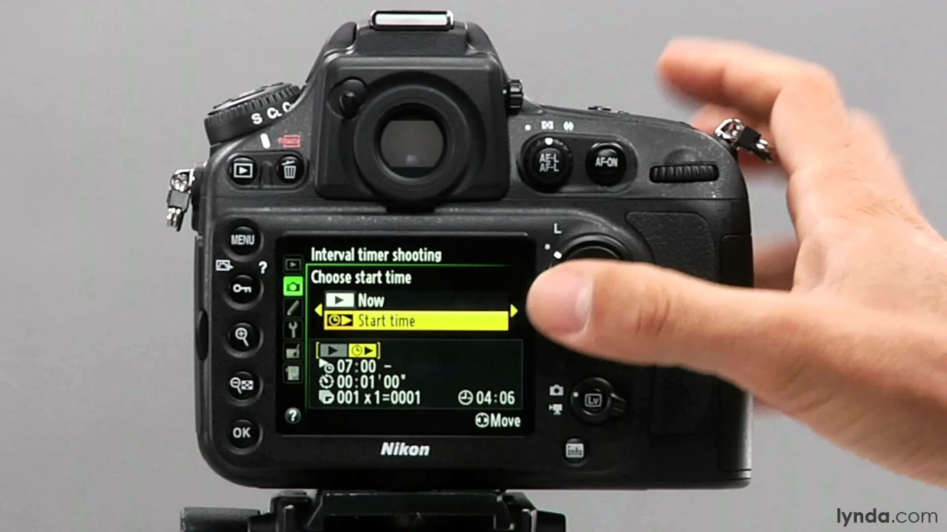 Проверка фотоаппарата nikon. Фотоаппарат никон д 3500 таймер. nikon d600 пробег камеры. никон 5300 таймер. таймер и на камере никон d5300.