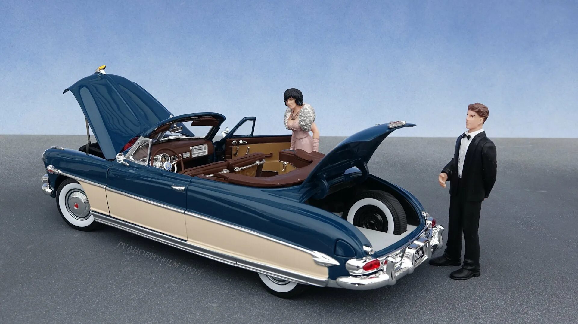 Включи гудзон на машине. Hudson Hornet 1952 Cabriolet. Fabulous Hudson Hornet 1951 1/18.