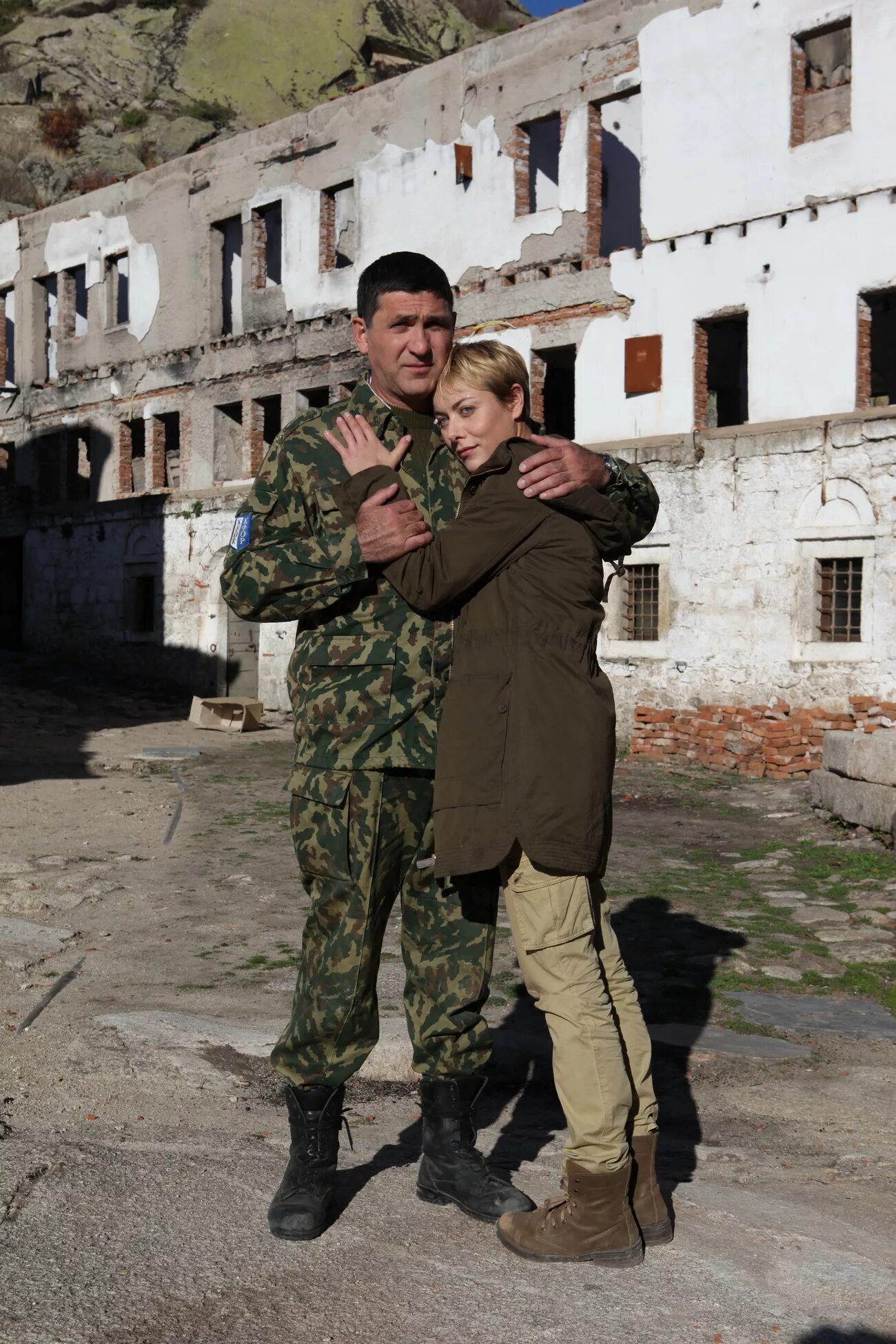 Сергей пускепалис крестный. Доктор алексей ильин сербия. Крёстный сериал доктор алехин. Крёстный 2014 постер. Крестный 1 серия.