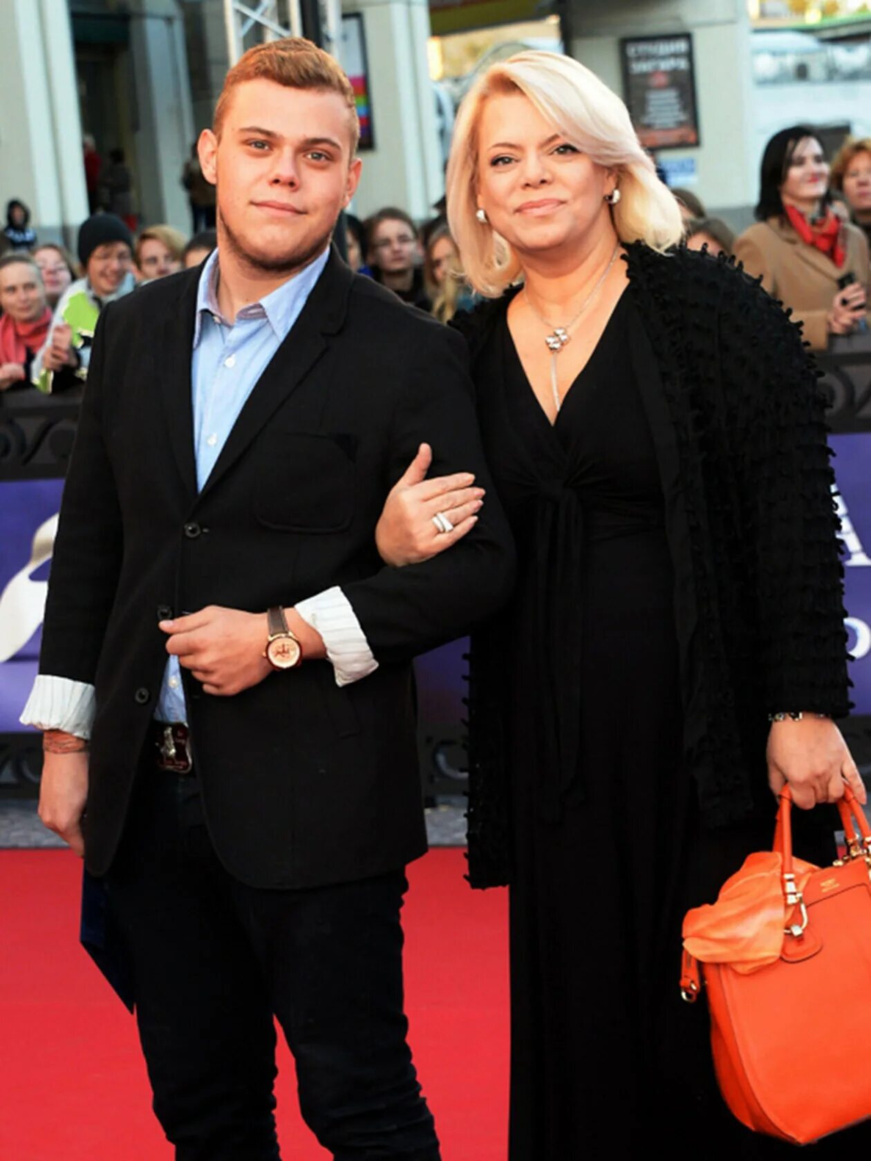 никита поплавский сын яны поплавской. где сейчас сын поплавской. яна поплавская дети. где сейчас сын поплавской. поплавский сын яны поплавской.