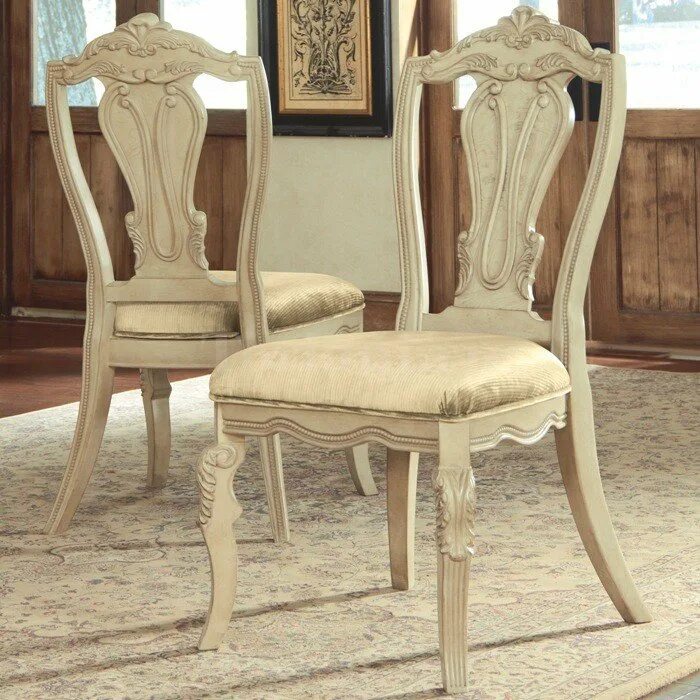Стулья Ashley Furniture. Стул Ashley d743-01 Realyn. Стулья американские Эшли. Красивые деревянные стулья.