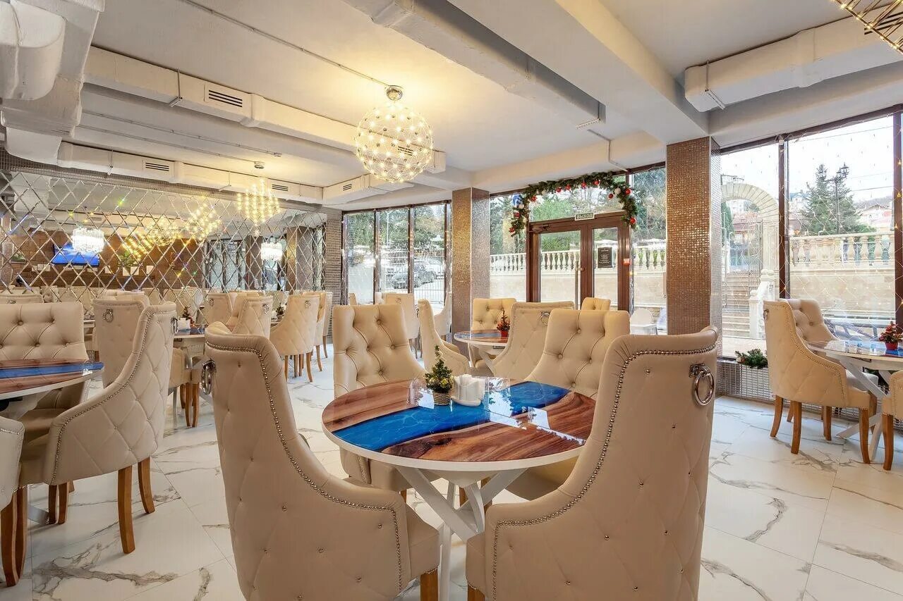 Грейс круиз 3. Отель грейс круиз адлер. Отель грейс круиз адлер. Грейс круиз отель 3*. Грейс круиз спа отель 3*.