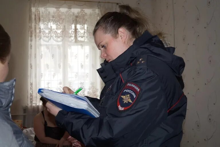 Обзор практики по несовершеннолетним. Рейды по несовершеннолетним. отделение по делам несовершеннолетних. инспектор детской комнаты милиции. детская комната милиции.