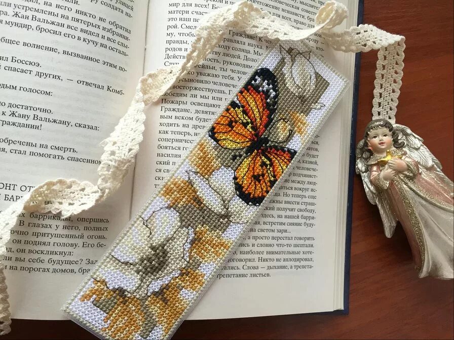 Как называется закладка в книге. Закладка для книг. вышитая закладка для книг. закладка вышивка крестом. закладка вышитая крестиком.