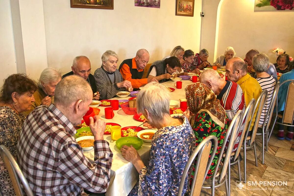 Пансионаты для пожилых 8800302 22 06 королев. Пансионат для инвалидов sm-pension ащерино 9. Пансионаты для пожилых 8800302 22 06 королев. Пансионаты для престарелых в королеве. Пансионат для пожилых людей в королев забота.