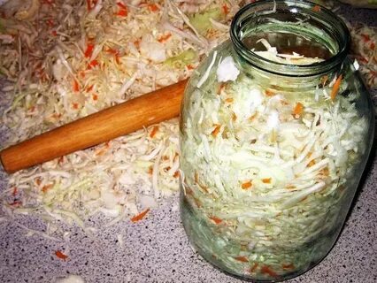 Рецепт засолки капусты в банке с морковью