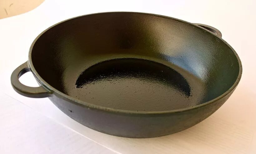чугунная кастрюля ситон. чугунная российского производства. чугунная российского производства. сковорода чугунная 400х50 мм блмз. чугунная сковорода жаровня российская 280мм.
