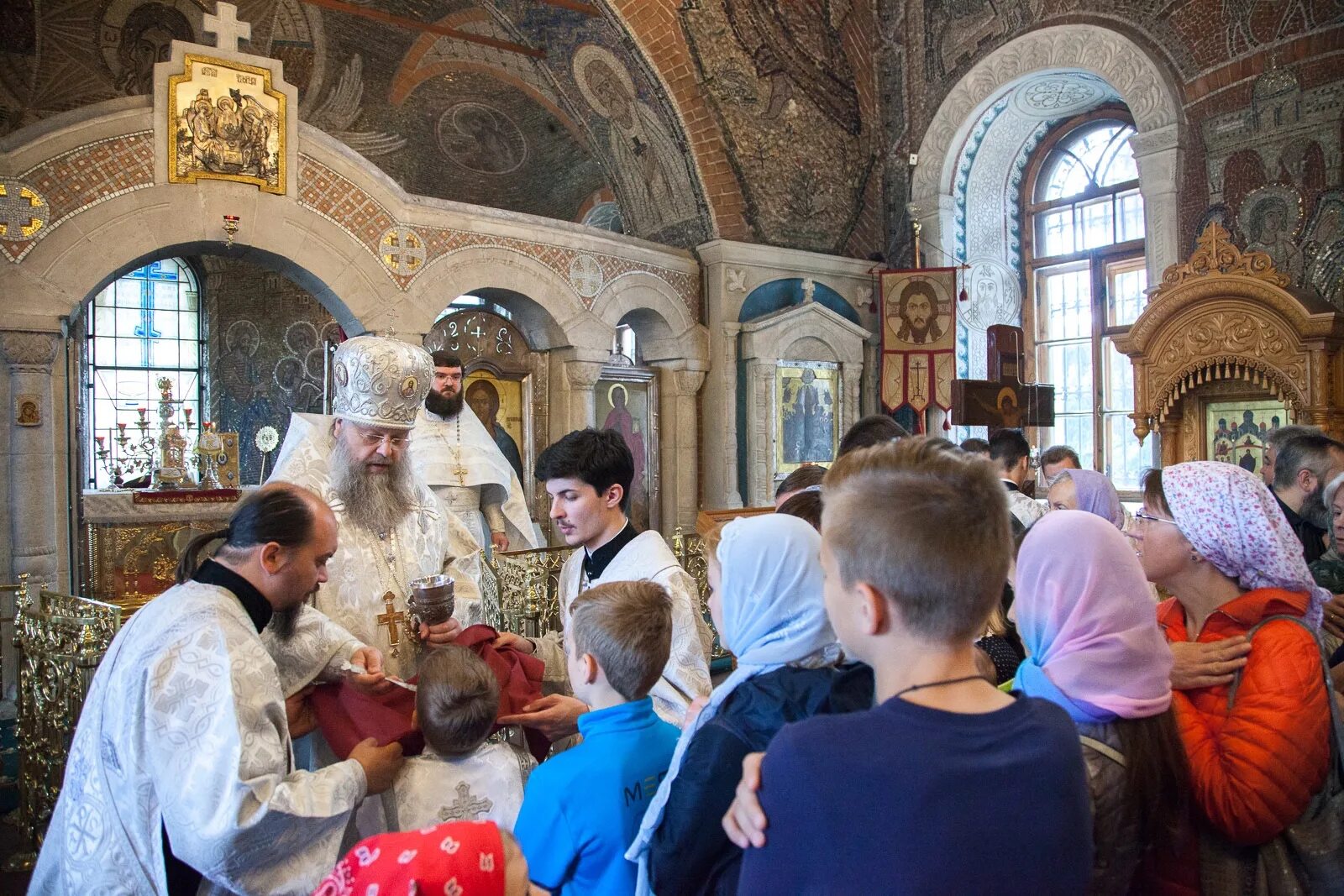 Храм тушино расписание. Храм преображения господня в тушино. храм предтечи господня азовский район.