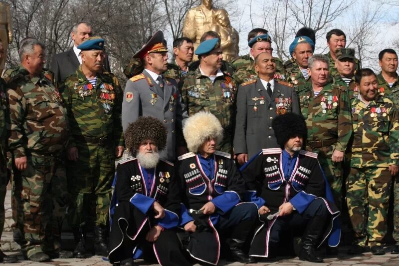 Воины интернационалисты афганистана памятник. Центр восстановительной терапии русь,,лиходея,,. Балаково день памяти воинов-интернационалистов. 15 февраля день памяти воинов интернационалистов. День памяти воинов-интернационалистов.