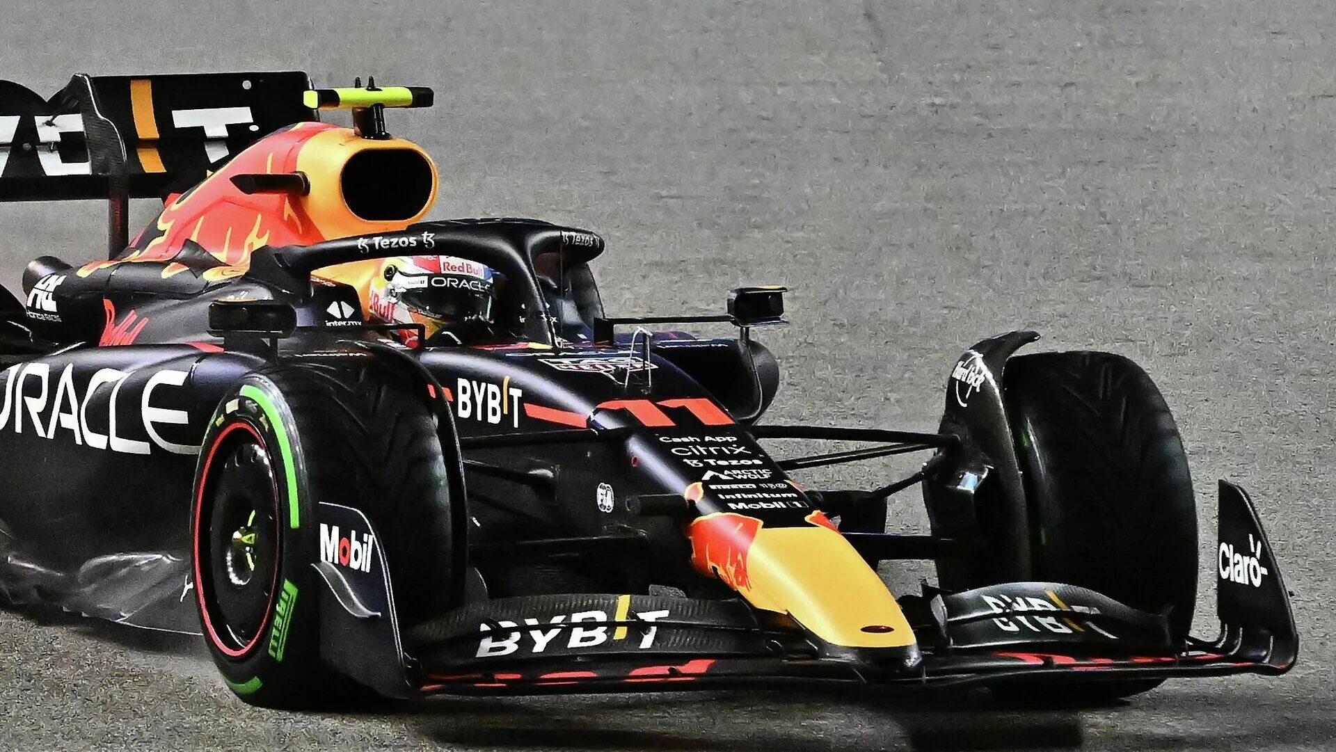 Формула 1 гран при сингапура гонка. Perez f1. Гран при Сингапура 2022. Formula one Singapore Grand prix. Гран-при Японии 2008 Алонсо.