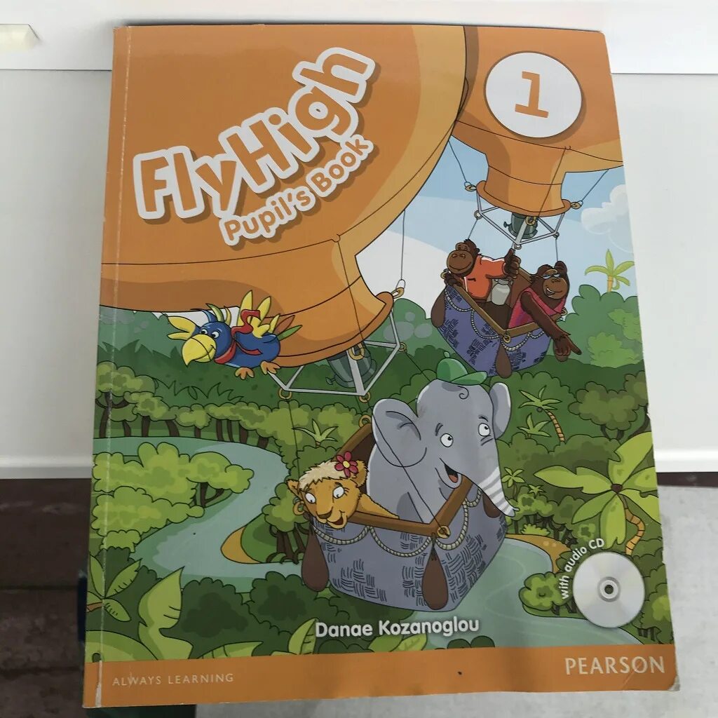 Flyhigh pupil's book 1. Английский Fly High. Английский Fly High 1. Учебник Fly High 1.