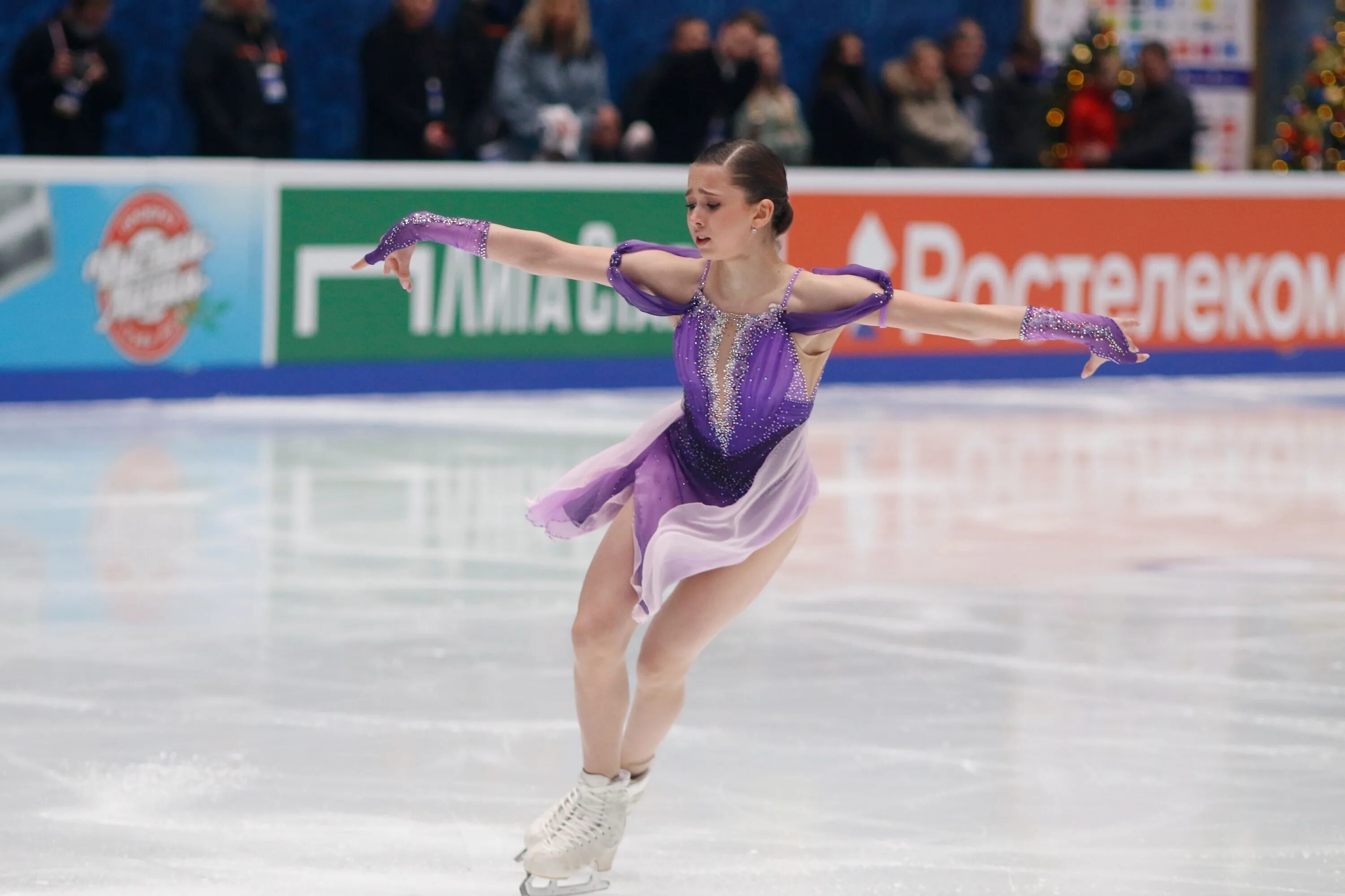 Чр россии по фигурному катанию 2022. Фигурное чр 2022. Фигурное чр 2022. Фигурное чр 2022. Майя хромых 2022.