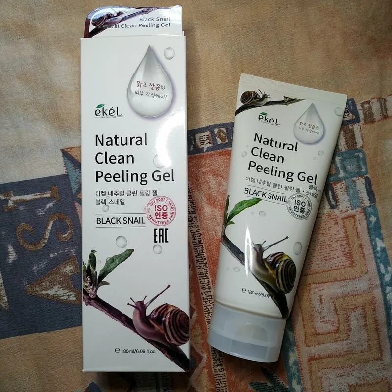 Ekel natural clean peeling Gel Black Snail 180 мл.. Пилинг гель Ekel natural clean peeling Gel Black Snail. Пилинг-скатка с муцином улитки Ekel peeling Gel Black Snail 180ml. Гель скатка с муцином улитки med b natural clean peeling Gel Snail. Natural clean peeling