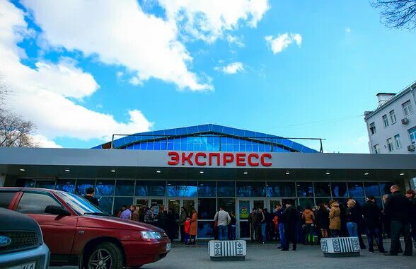 КСК экспресс г. Ростов-на-Дону, ул. Закруткина, 67а. Культурно-спортивный комплекс экспресс Ростов-на-Дону. Ростов культурно-спортивный комплекс экспресс. Улица Закруткина 67а Ростов-на-Дону. Кск экспресс места