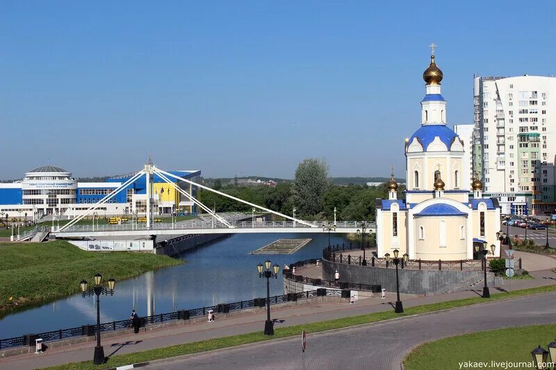 Культурный город белгород. БЕЛГУ Белгород Ротонда. Ночной Белгород БЕЛГУ. Храм возле БЕЛГУ Белгород. Белгород город БГУ.