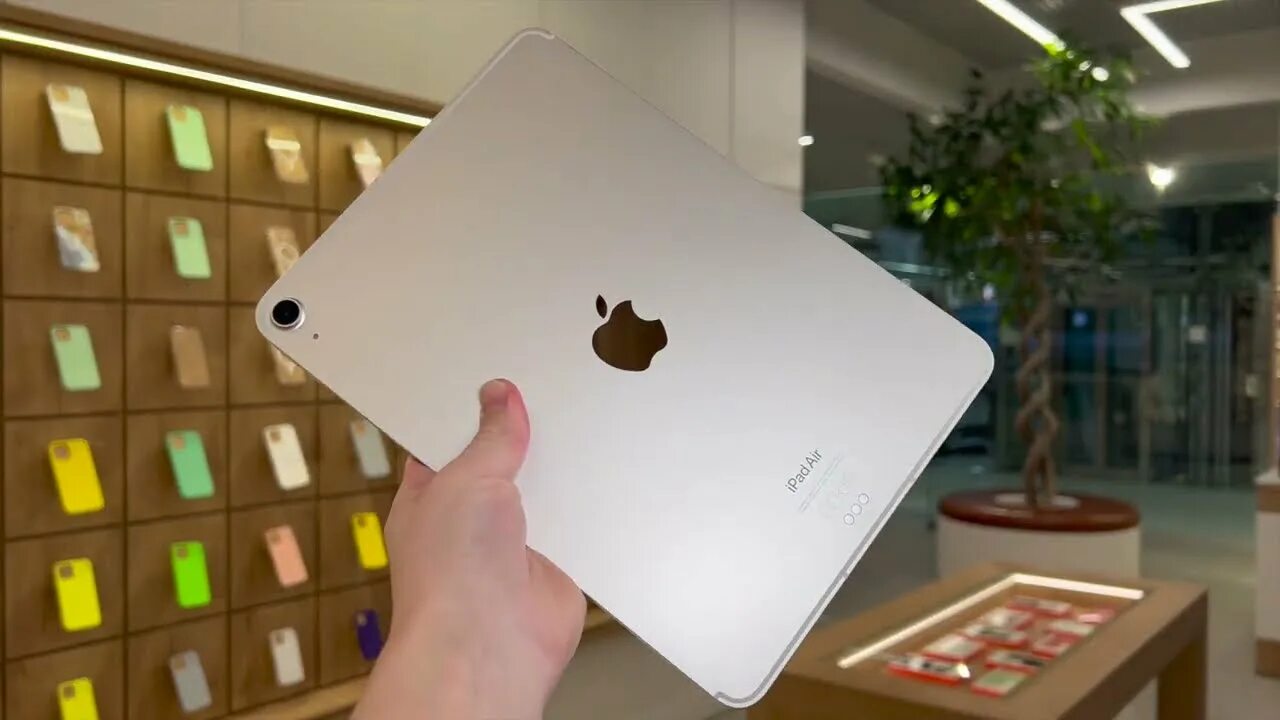 Планшет apple ipad 2022 wi fi. Айпад 2022. Айпад Эйр 2022. IPAD Air Starlight. MACBOOK Air Starlight.