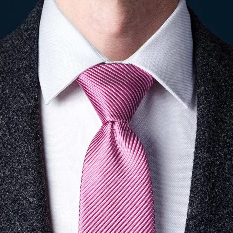 Галстук вб. Узел Виндзор для галстука. Галстучный узел Виндзор. Узел двойной Виндзор для галстука. Windsor галстук.