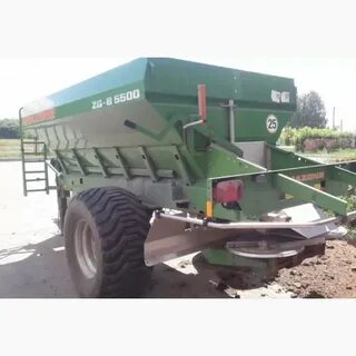 Разбрасыватель удобрений прицепной амазоне