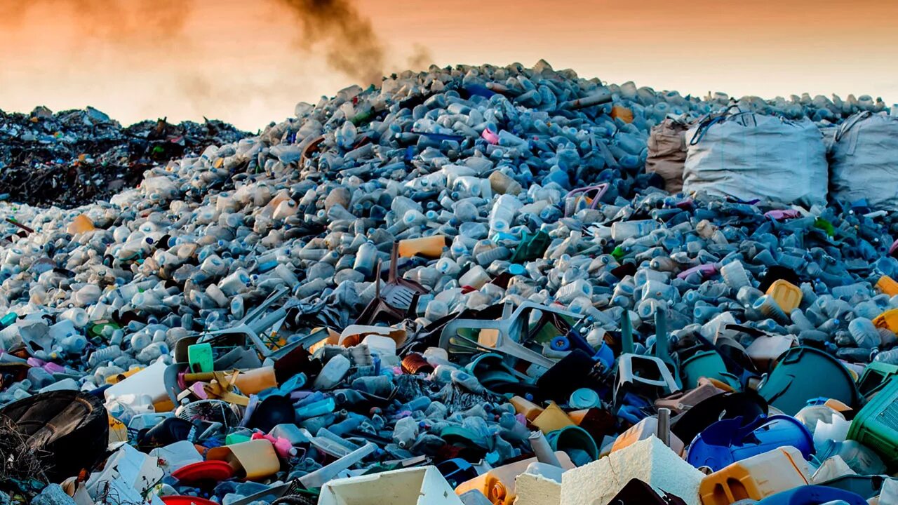 Свалка Malagrotta (Италия. Свалка бытовых отходов. Бытовые и промышленные отходы. Утилизация промышленных отходов.