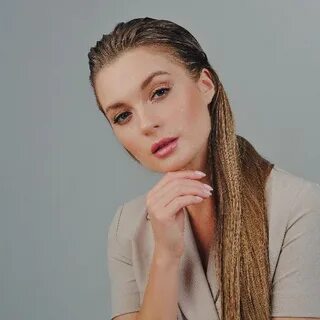 Девушка черникова