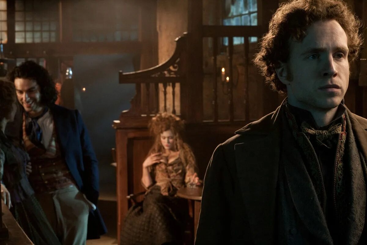 английский сериал отчаянные романтики. отчаянные романтики. отчаянные романтики. отчаянные романтики. эйдан тернер отчаянные романтики.