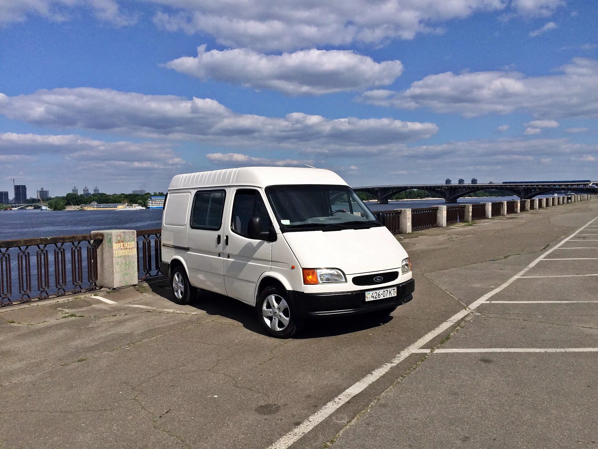 Транзит благовещенск. Форд Транзит 5. Ford Transit 2. Форд Транзит 5 поколения. Ford Transit mk5.