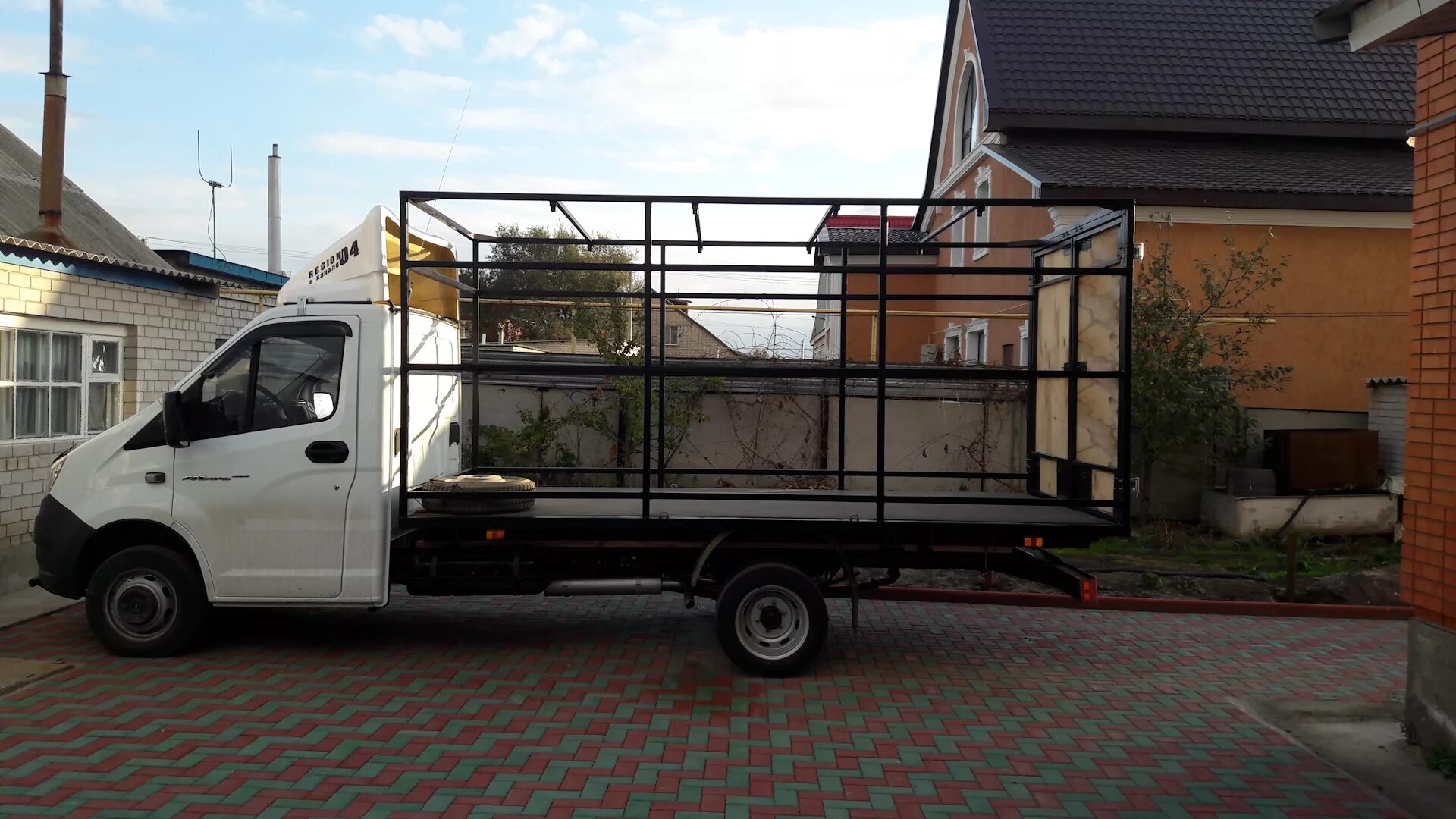 Газ 3302 каркас тента. Газель некст европлатформа. Каркас тента газель некст 4. Каркас кузова газель 4. Каркас газель 3302.