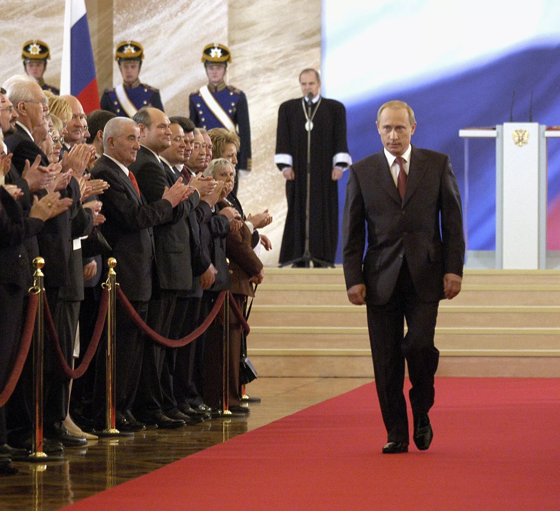 Инаугурация по русски. Инаугурация президента рф 2004.