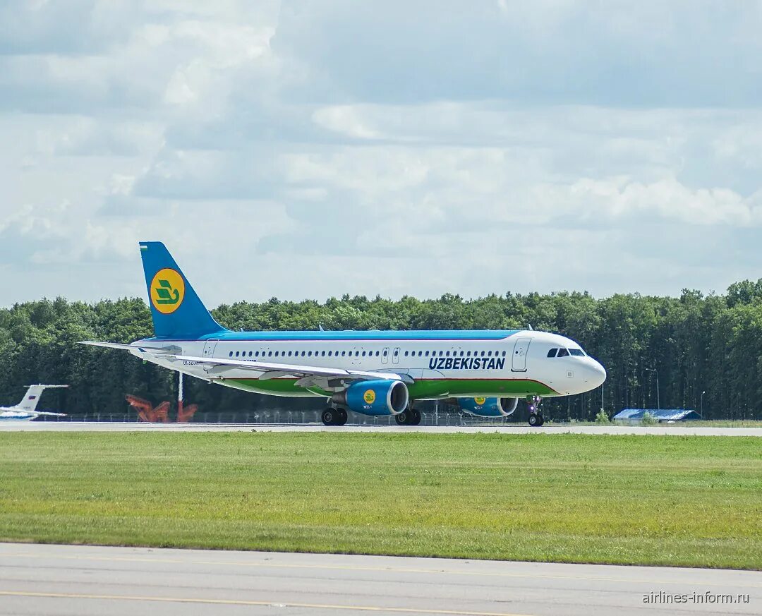 Airbus a320 Uzbekistan Airways. Аэробус а320 Uzbekistan Airways. Airbus a320neo узбекские авиалинии. Аэробус 320 узбекские авиалинии. Узбекистон хаво йуллари авиабилеты москва