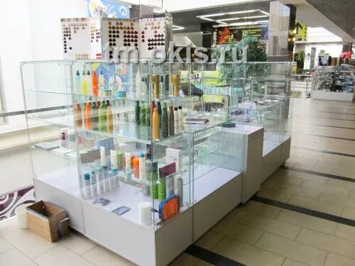 торговое оборудование островок. островные системы. мебель для магазина украшений. островные системы. стеклянная витрина островок.