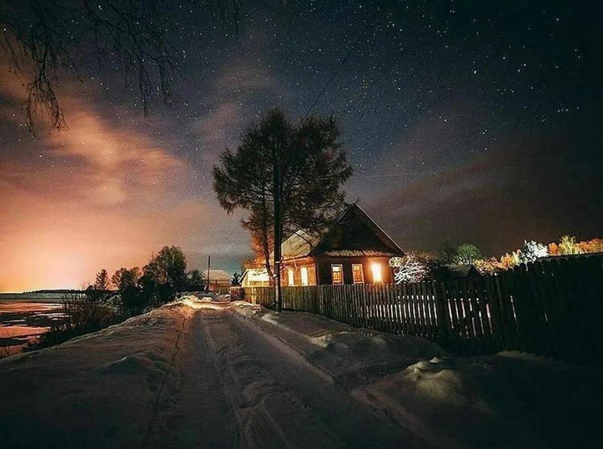Ясный вечер. Поселок Пено Тверская область. Пейзажи Татьяны Афиногеновой. Деревня зимой. Ночная деревня.
