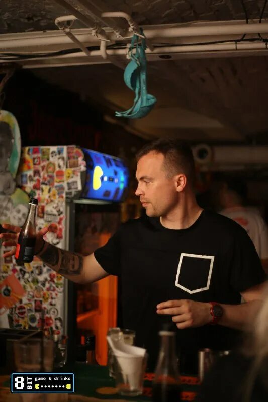 Выпиваю бит. Выпиваю бит. Выпиваю бит. Выпиваю бит. Выпиваю бит.