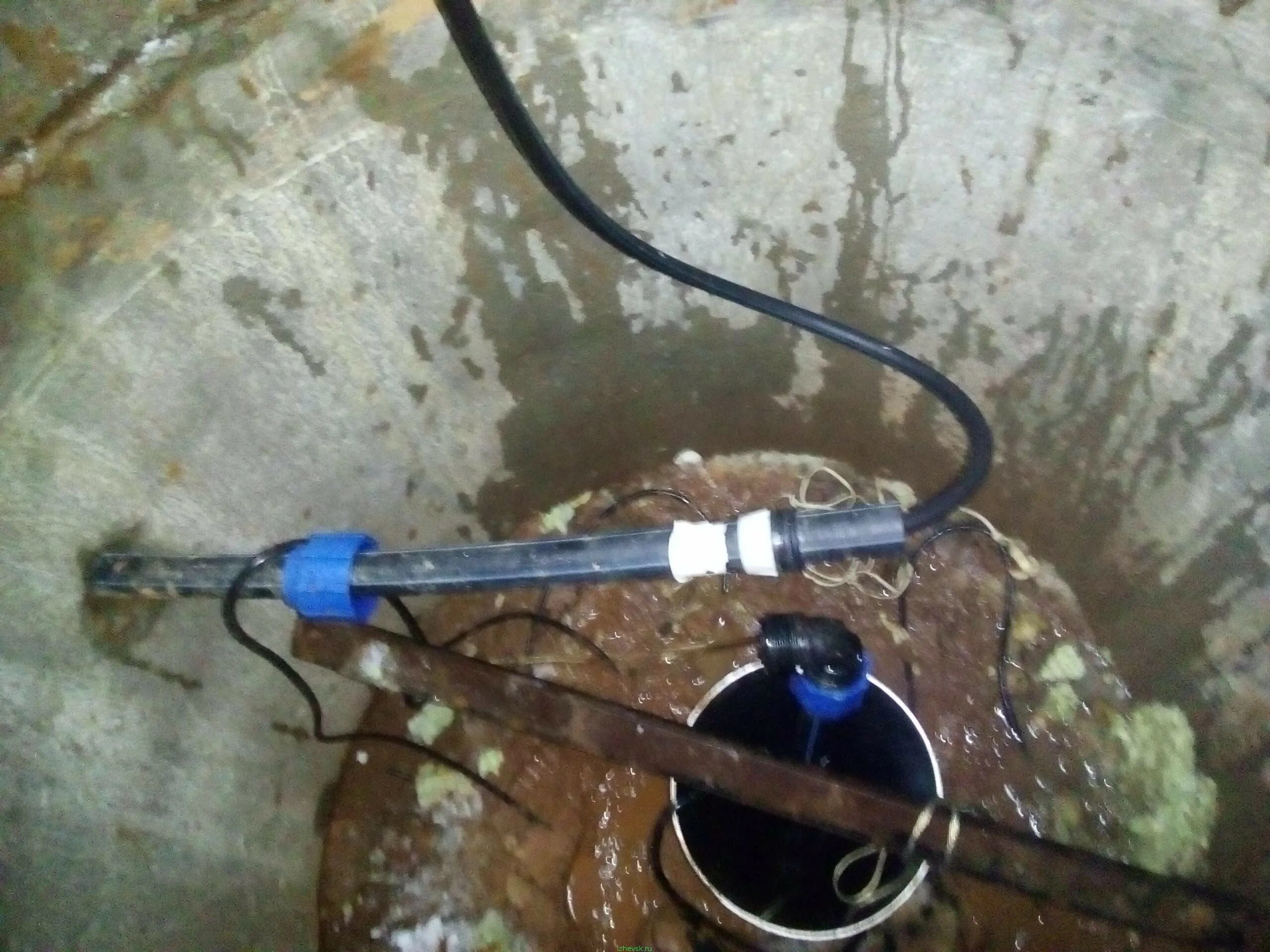Замерзла вода в доме. Отогреть водопровод. разморозка водопровода в частном доме парогенератором. отогрев пнд трубы. разморозка труб пнд водоснабжения в частном доме.