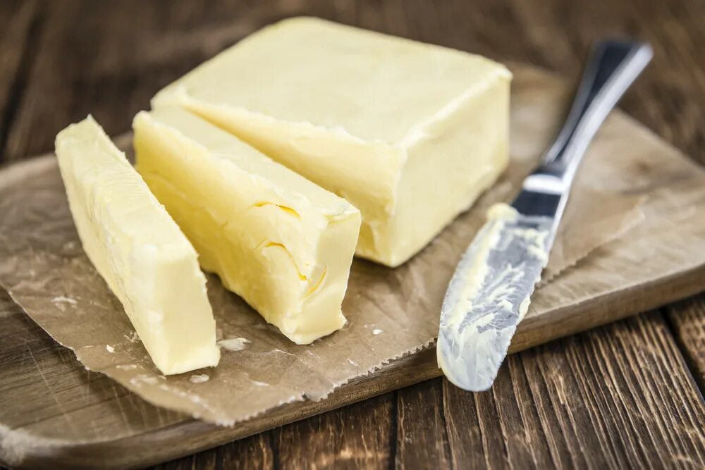 Готовы и масла сливочного. Сливияная масло. Butter масло сливочное. Масло сливочное. Масло сливочное.