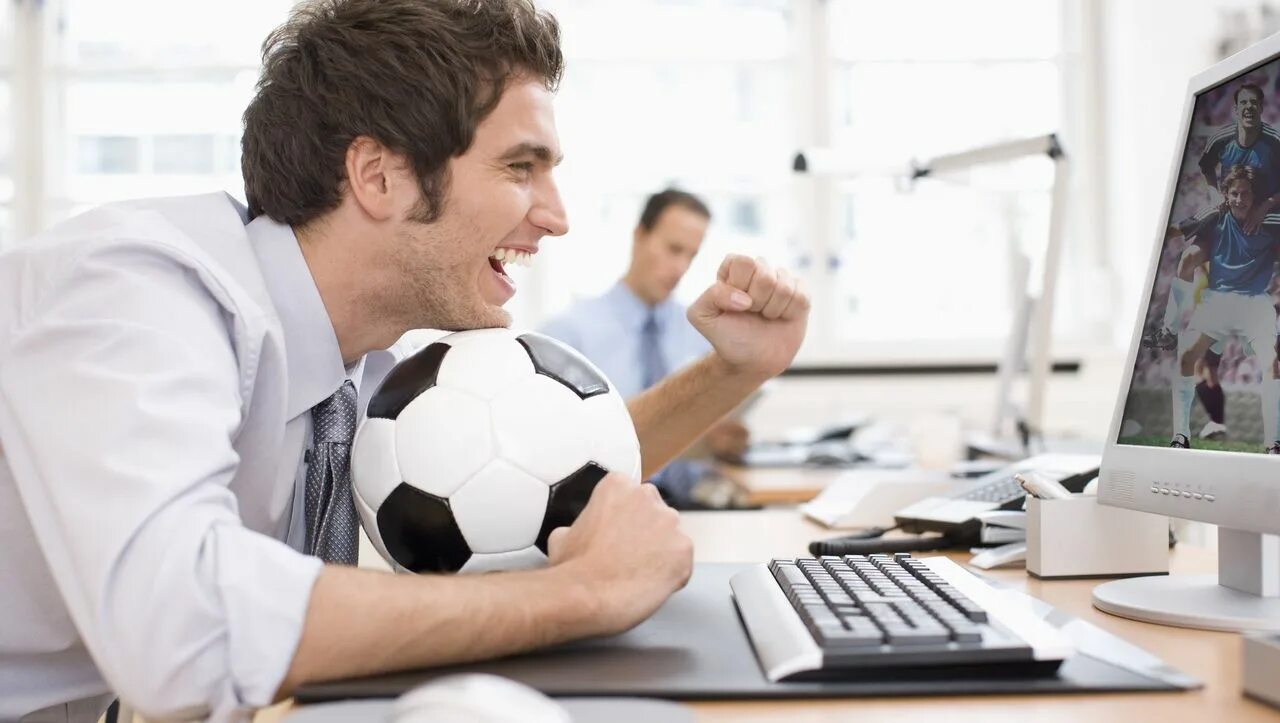 играющий менеджер. офисный работник. играющий менеджер. играющий менеджер. креативный бизнесмен.