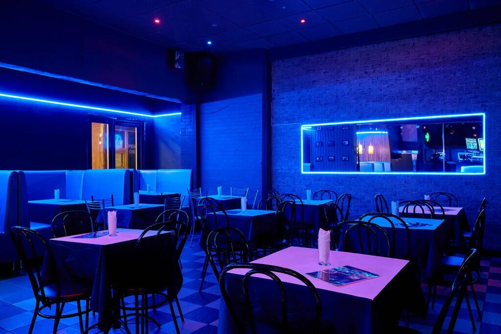 Караоке-диско-бар Grizly bar, караоке-клуб, ул. Крыленко, 21, корп. 1СА, Санкт-П