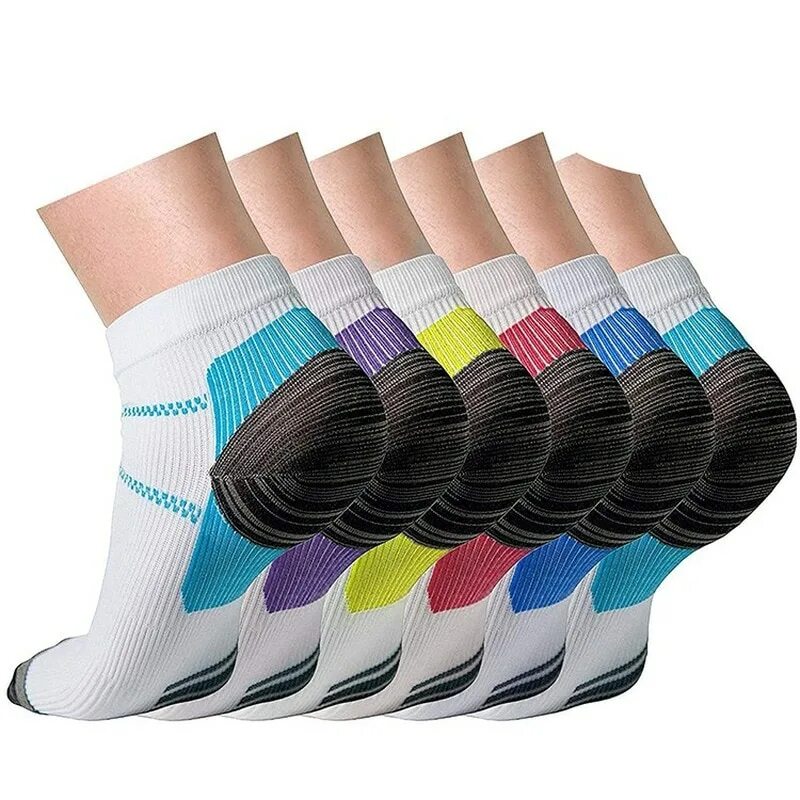 Носки спортивные купить. Sport Socks носки. Носки Mund Running/Cycling. Спортивные носки для мужчин. Компрессионные носки для мужчин для бега.