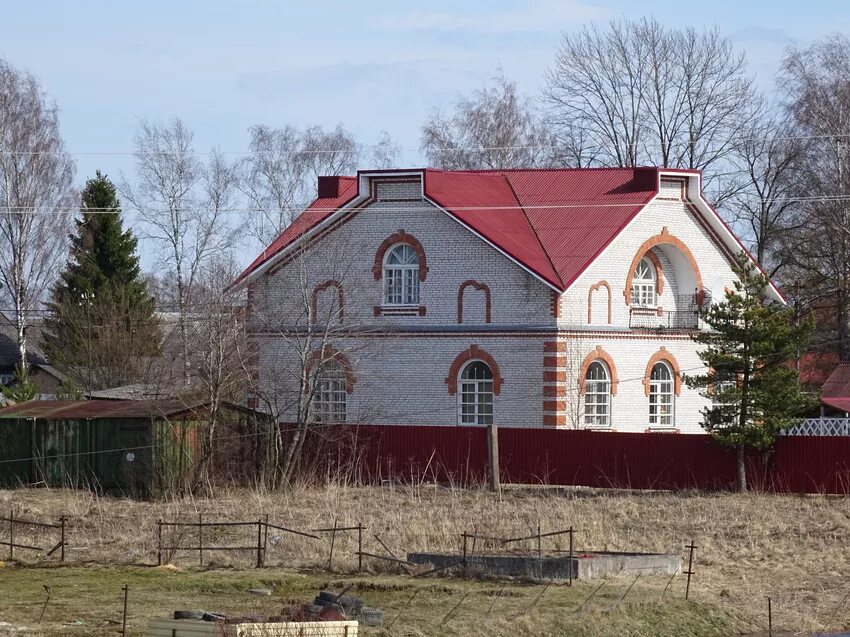 Ульяновка ленинградская область купить. Саблино Ульяновка. Деревня Ульяновка Ленинградская область. П Ульяновка Тосненский район. Ульяновка Ленинградская область Тосненский район.