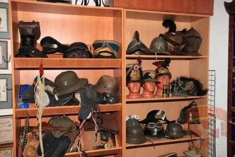 Землянка антикварный магазин