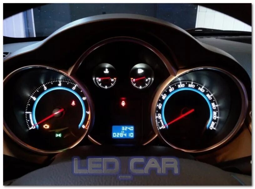 Ещё немного о приборке LTZ - Chevrolet Cruze (1G), 1,8 л, 2013 года электроника 
