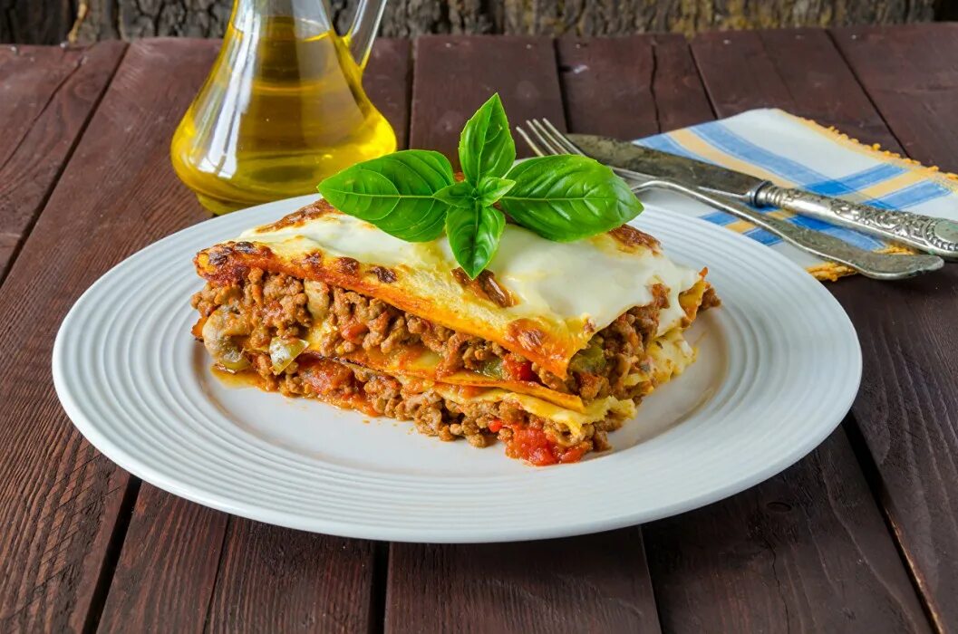 Итальянская кухня рецепты. Лазанья италия. лазанья (lasagna). лазанья палермо. итальянская лазанья.
