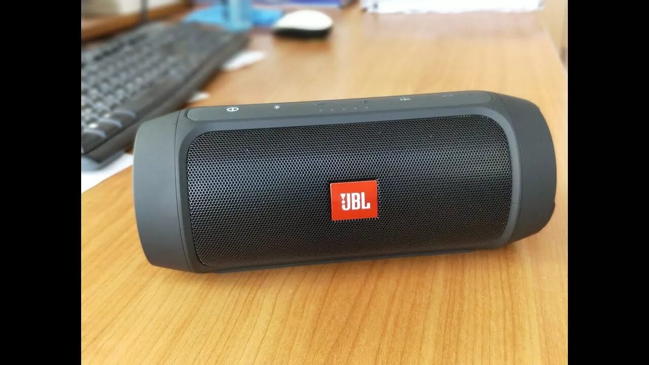 Как разобрать портативную колонку. Китайская колонка JBL charge 2. JBL Boombox 3 2022. Китайская колонка JBK T 200. Колонка Джи би Эль чардж.