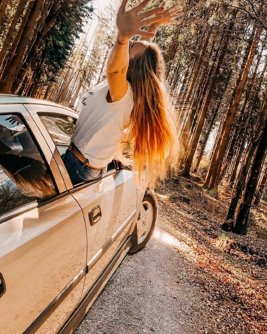 Идеи фото в лесу с машиной Wallpaper : women, model, blonde, sunset, car, vehicle, road, jean shorts, eveni